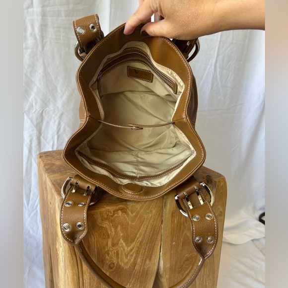 Brown Pebbled Leather Two Strap Handbag with Silver Hardware - Picture 4 of 8